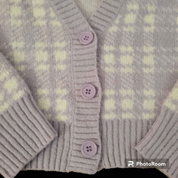 Junior's Size Small Almost Famous Cropped Cardigan - Picture 2 of 4